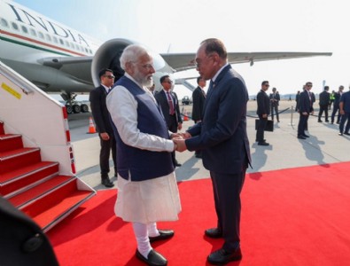 मलेशिया में UPI, नए कॉन्सुलेट और निवेश… भारतीय समुदाय से क्या-क्या बोले पीएम मोदी