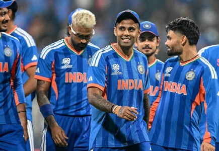 T20 World Cup: सूर्यकुमार ने प्लेयर ऑफ द मैच अवॉर्ड जीतकर रचा इतिरास.... इन दिग्गजों को छोड़ा पीछे